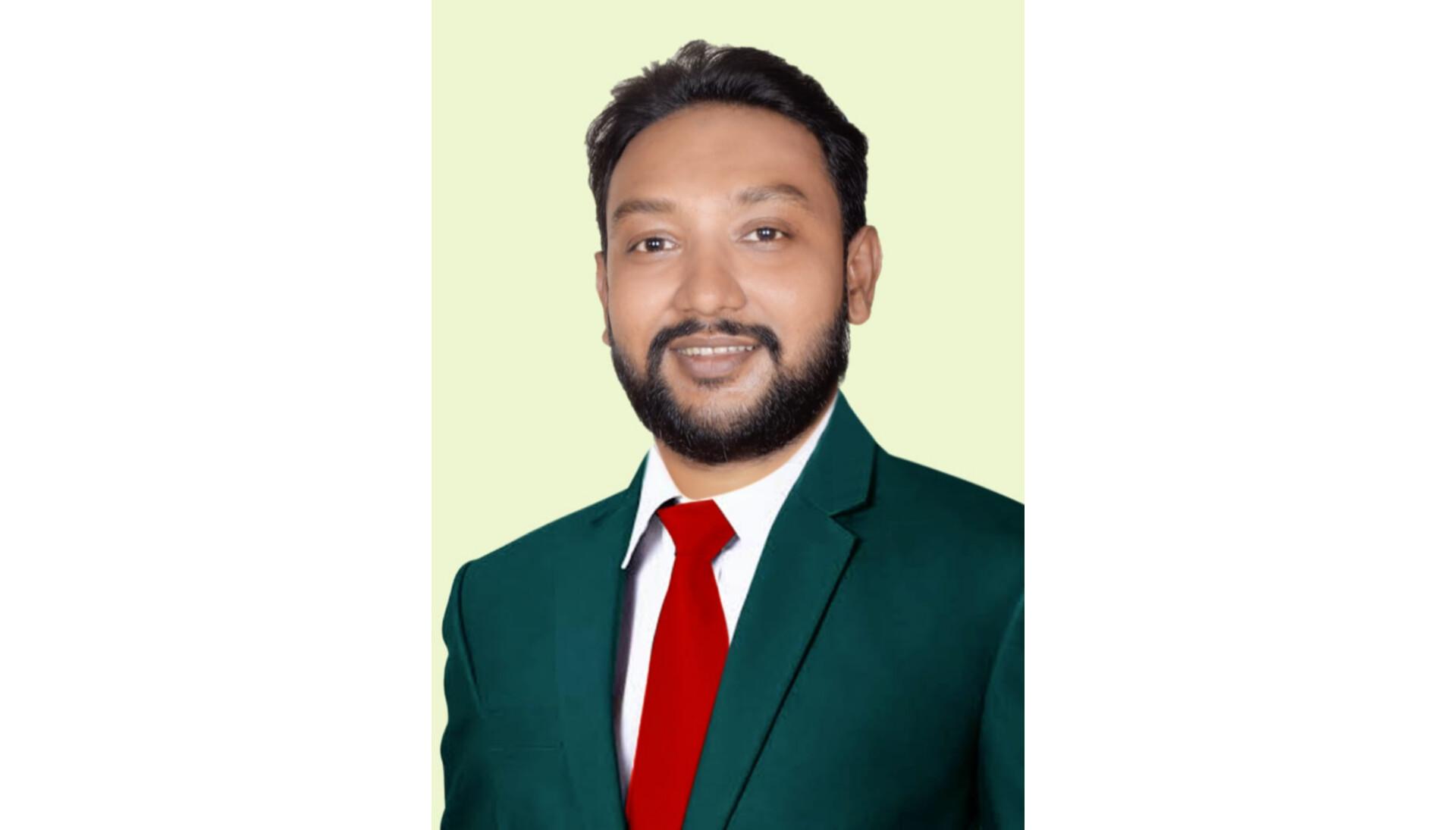 মঞ্চ থেকে মুক্ত গণমাধ্যম: জীবনযুদ্ধে অপরাজেয় এক কলম শ্রমিকের জীবন বাস্তবতা